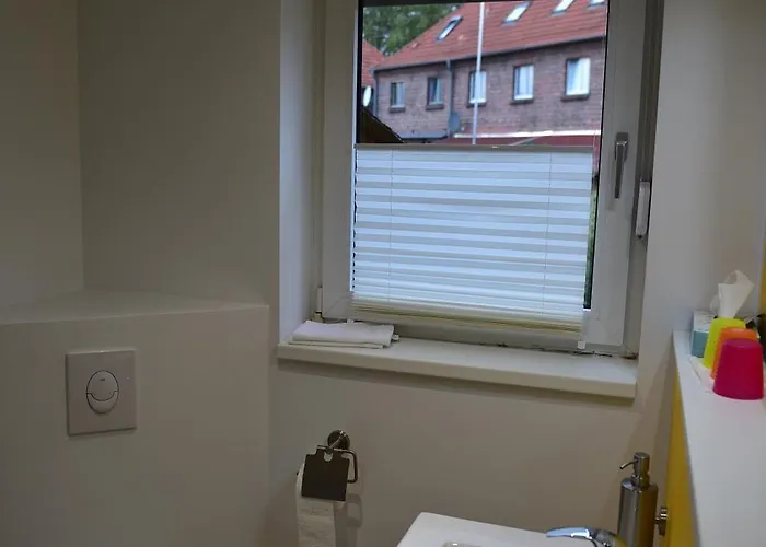 Ganzes Monteurhaus Mit 4 Schlafzimmern Fuer Bis Zu 8 Gaeste