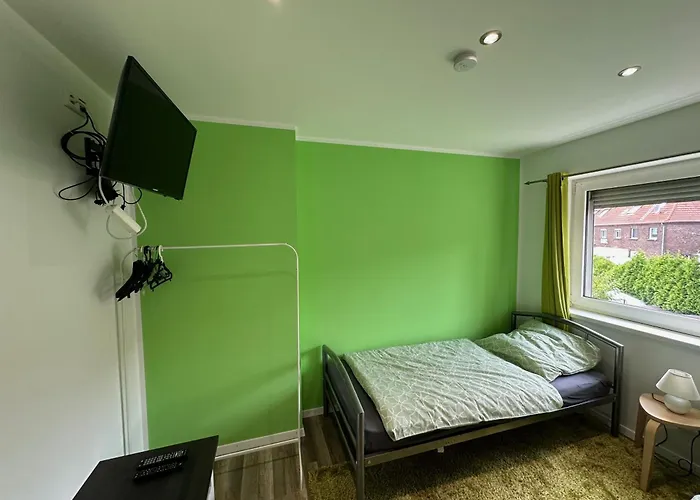 Ganzes Monteurhaus Mit 4 Schlafzimmern Fuer Bis Zu 8 Gaeste